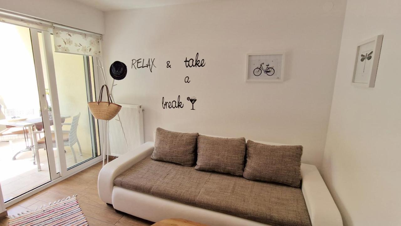 Apartment Pipo Крк Екстер'єр фото
